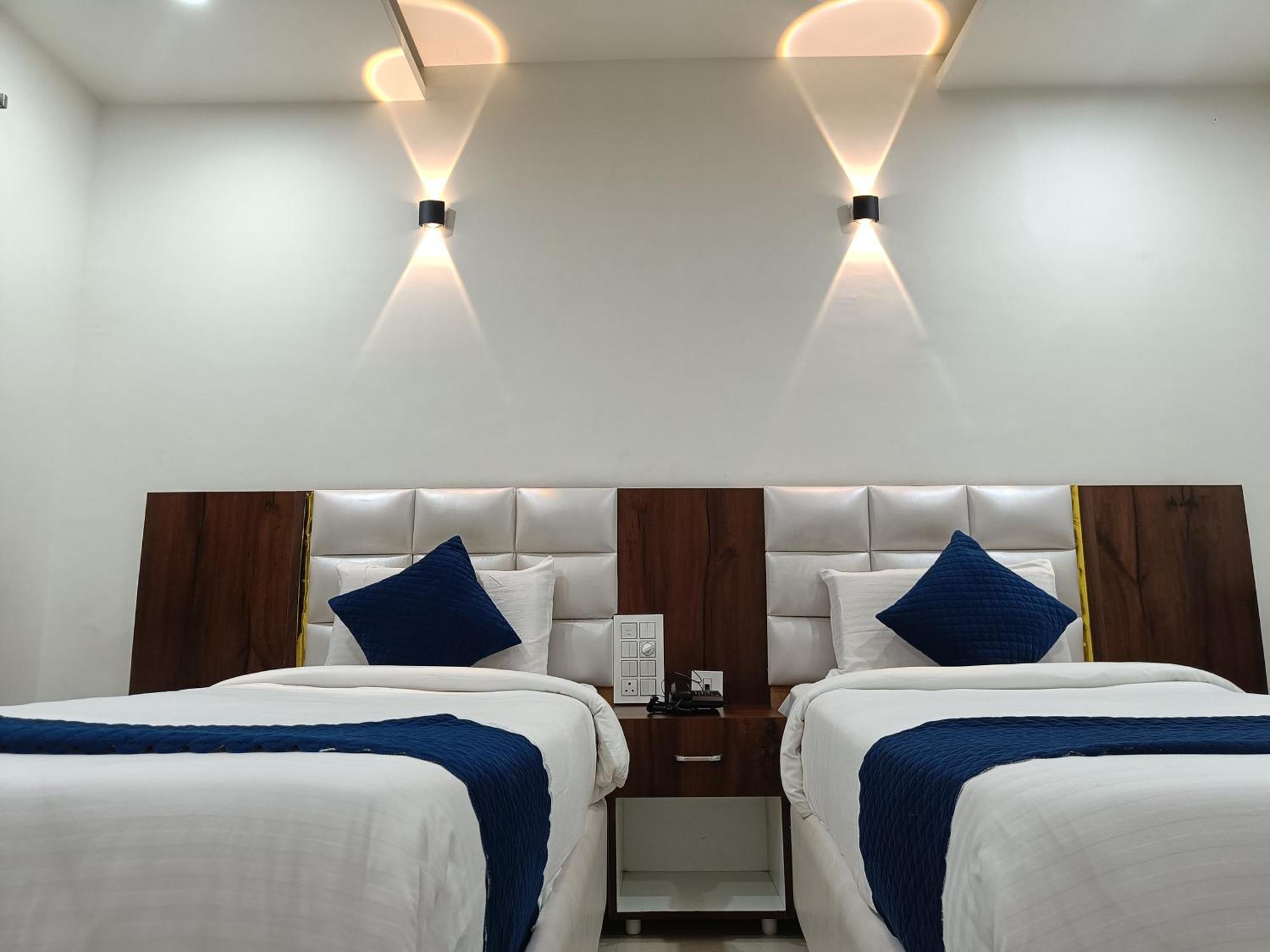 Hotel Skyland Warangal Exterior foto