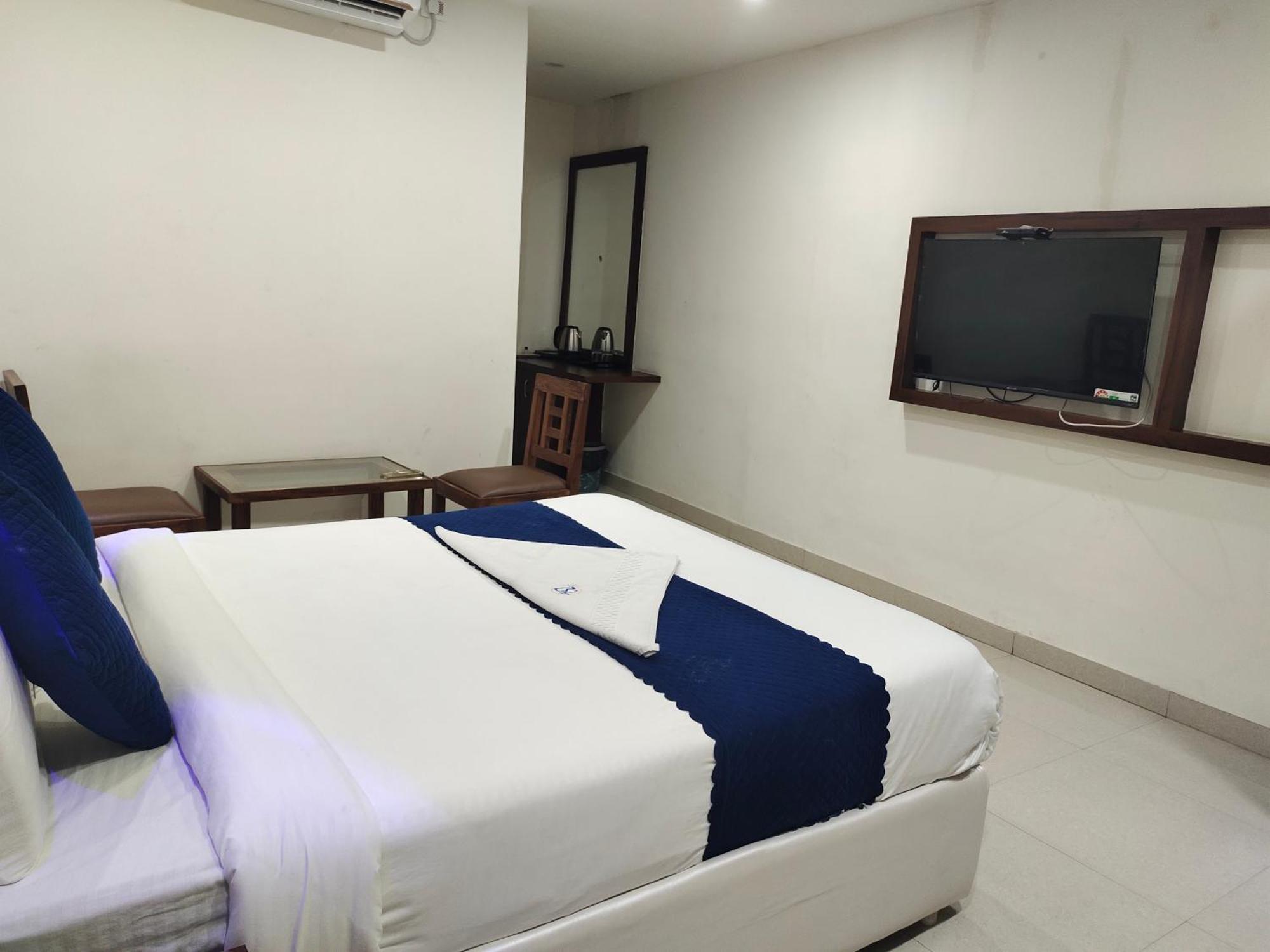Hotel Skyland Warangal Exterior foto